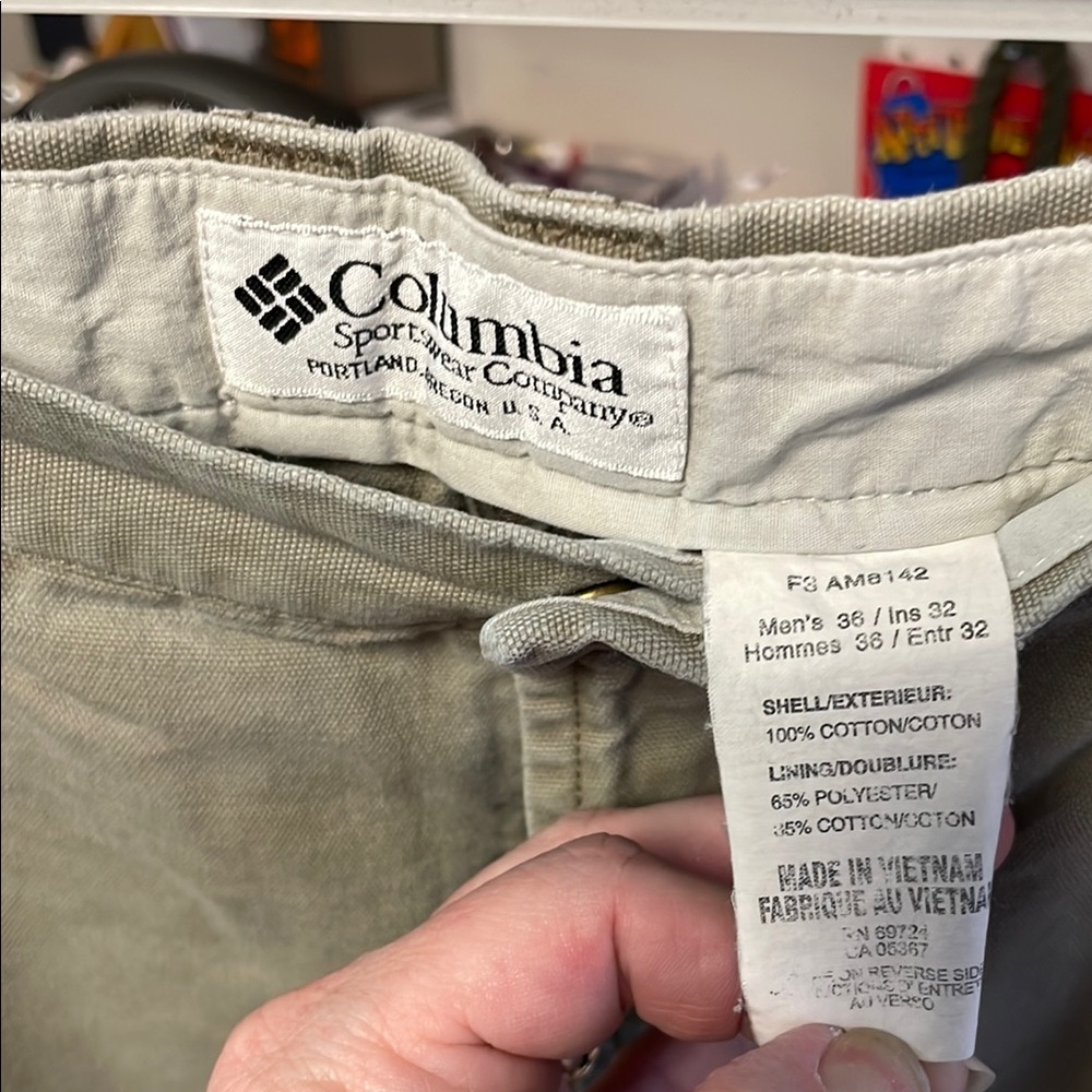 Columbia Gray Chinos for Casual Comfort